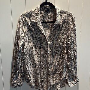 Velvet heart soft rayon lizard Snake Print Button-Up Blouse beige  grey pink M